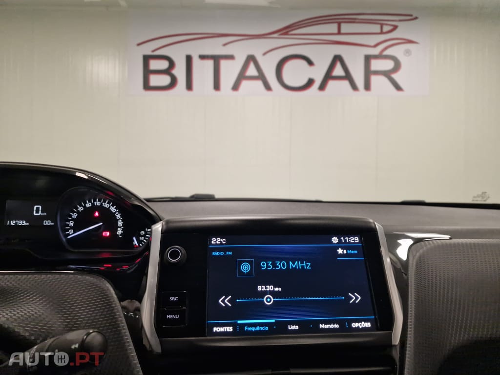 Peugeot 208 1.6 BlueHDi Style