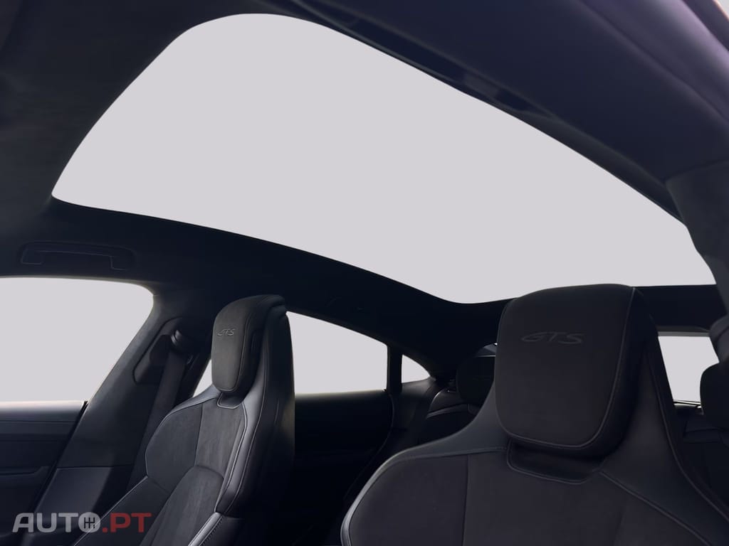 Porsche Taycan GTS I.V.A DEDUTIVEL 