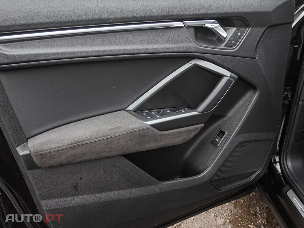 Audi RSQ3 Sportback Stronic