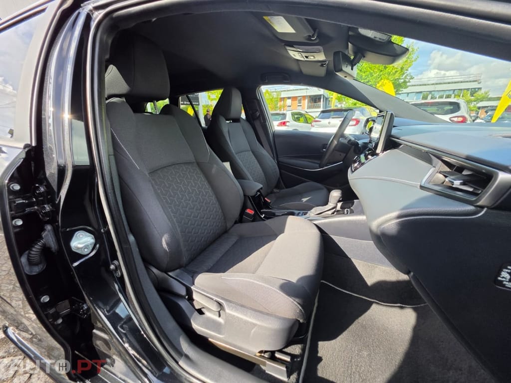 Toyota Corolla Touring Sports 1.8 Hybrid Comfort+P.Sport
