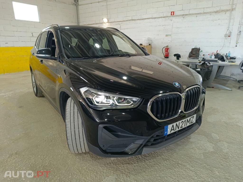 BMW X1 25 e xDrive Corporate Edition