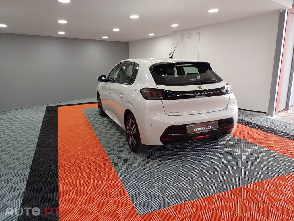 Peugeot 208 1.5 BlueHDi Allure Pack