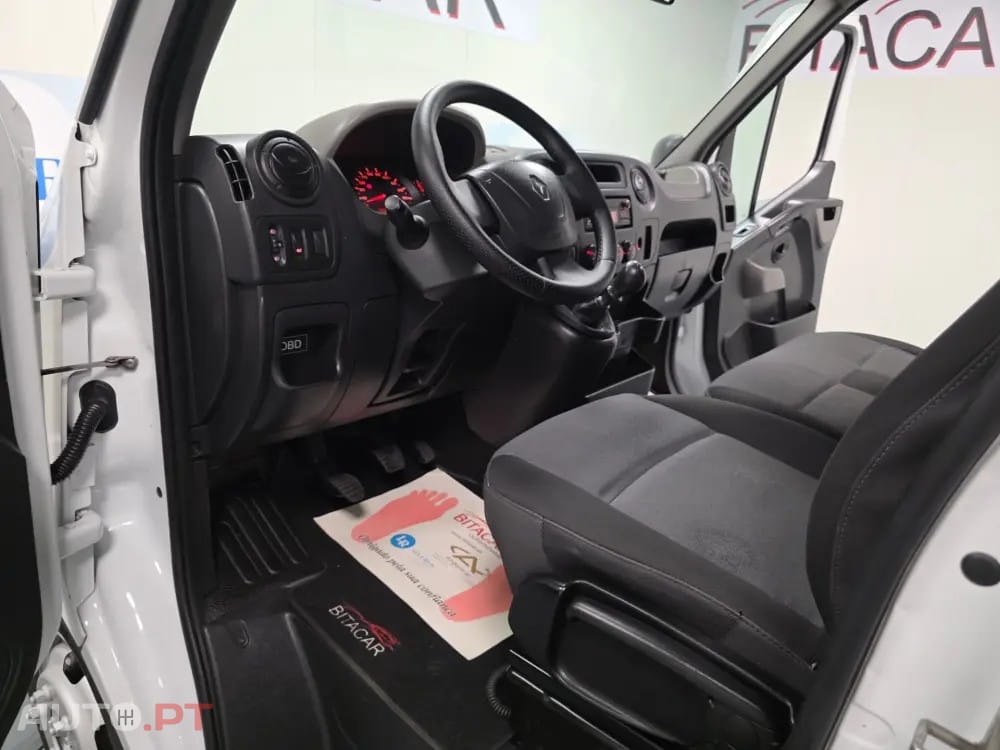 Renault Master 2.3 DCI 130CV BASCULANTE