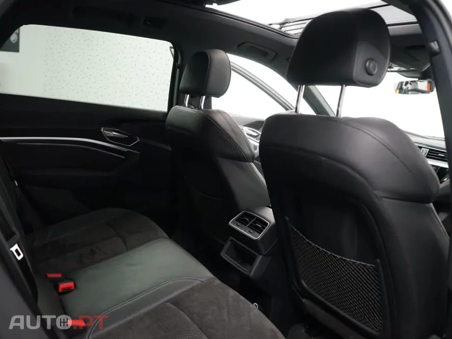 Audi E-Tron 50 quattro S line