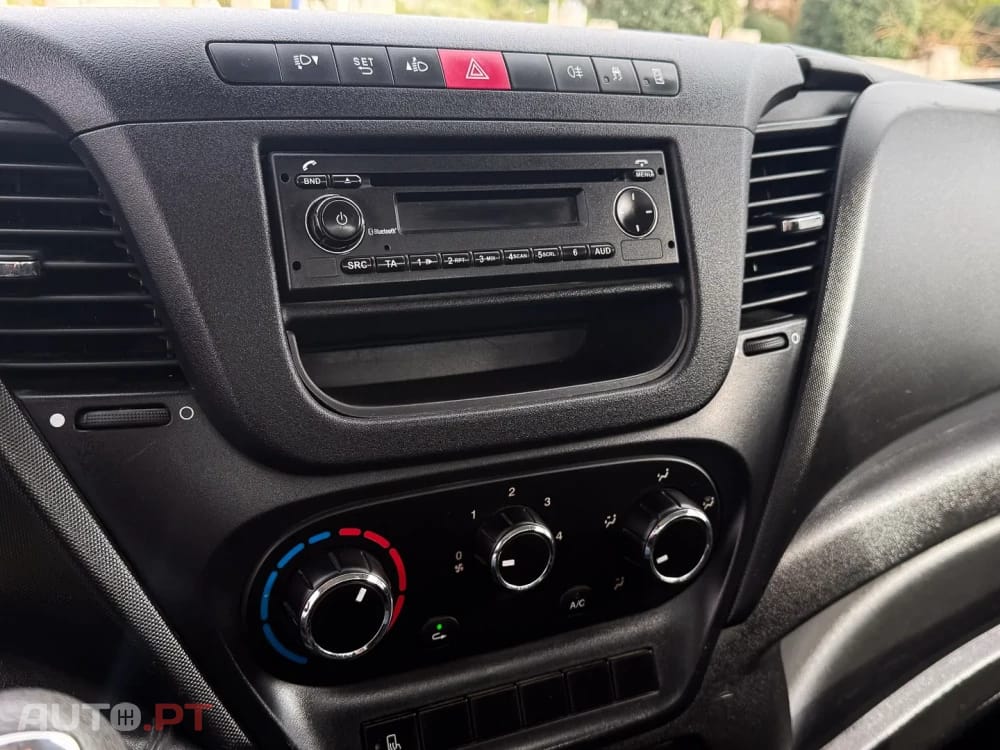 Iveco Daily 2.3 35S13D 3750