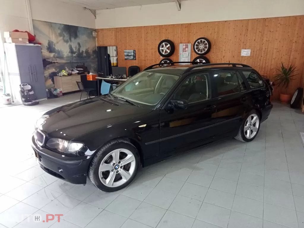 BMW 320 d Touring Navigator