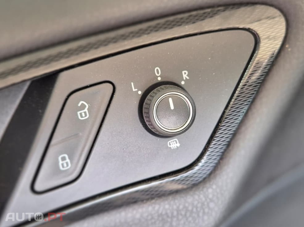 Volkswagen Golf 2.0 TSI GTI