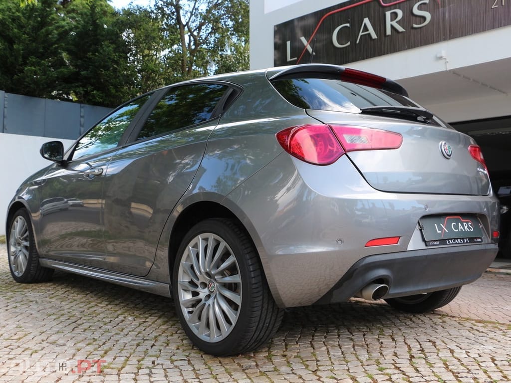 Alfa Romeo Giulietta 1.6 JTDm Super J18 TCT