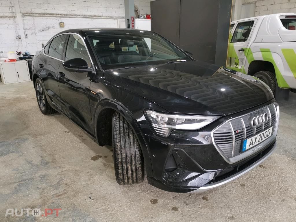 Audi E-Tron 55 quattro S line