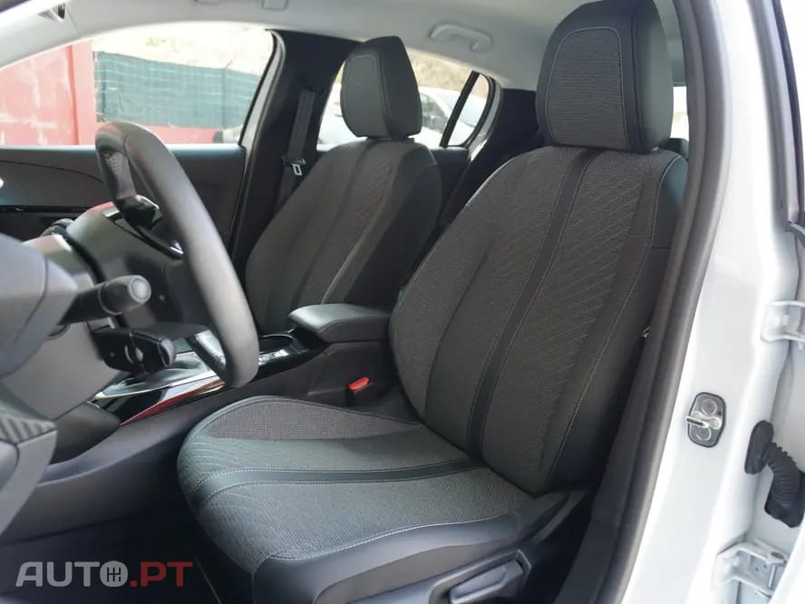 Peugeot 208 Allure