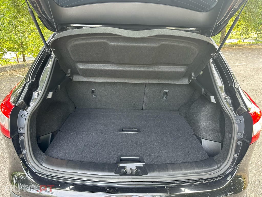 Nissan Qashqai 1.5 dCi N-Connecta 18