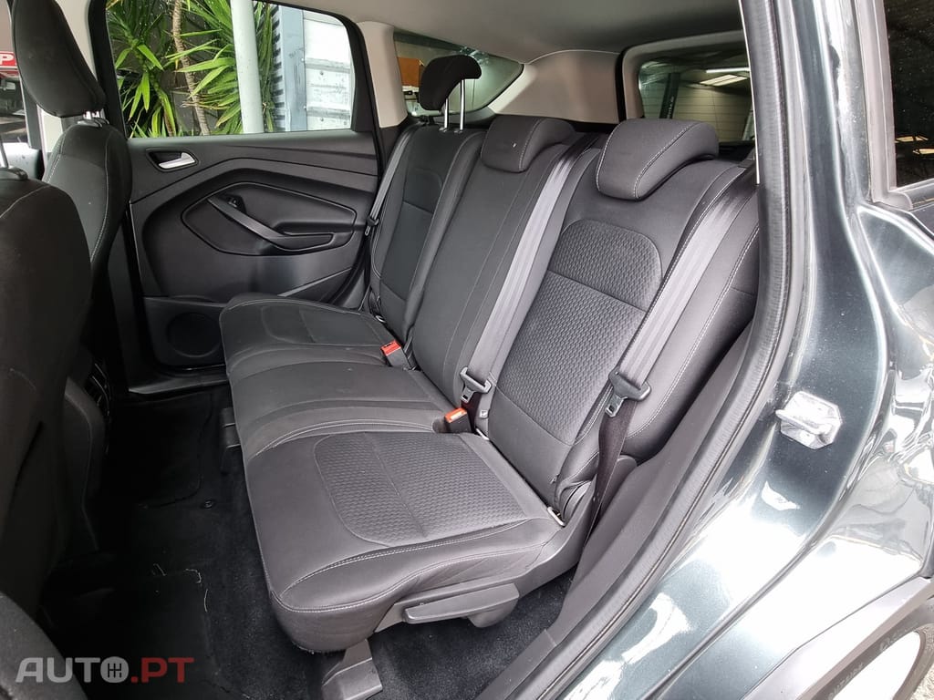 Ford Kuga 1.5 TDCi Titanium