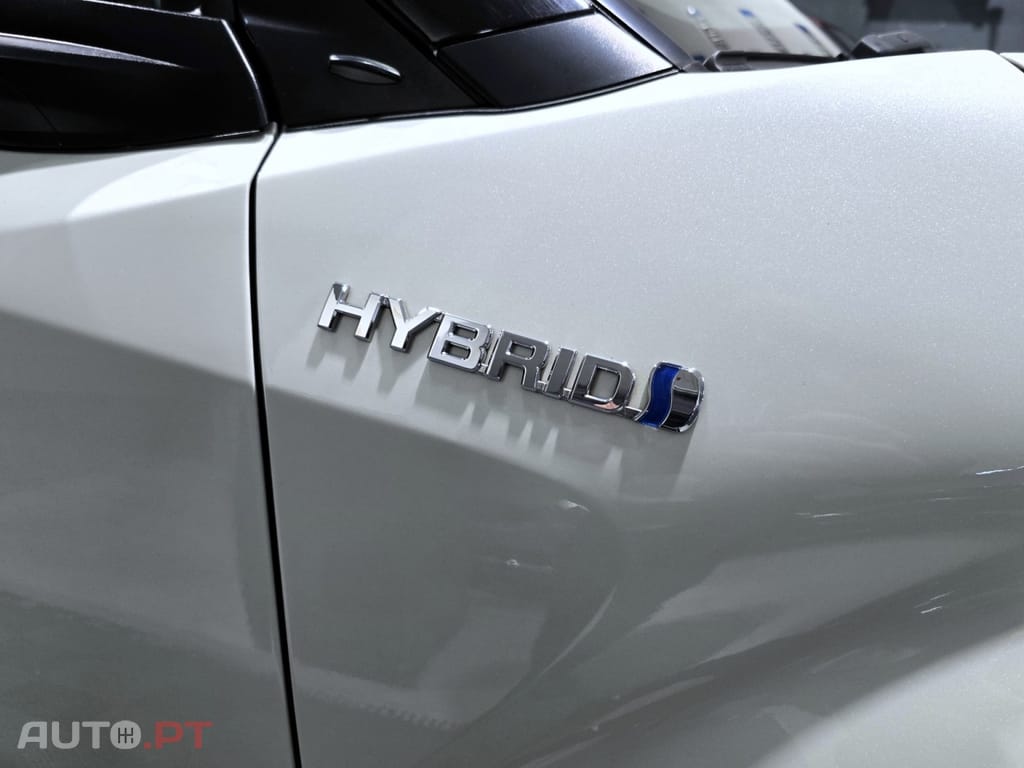 Toyota C-HR 1.8 HSD Lounge — fotografia 10