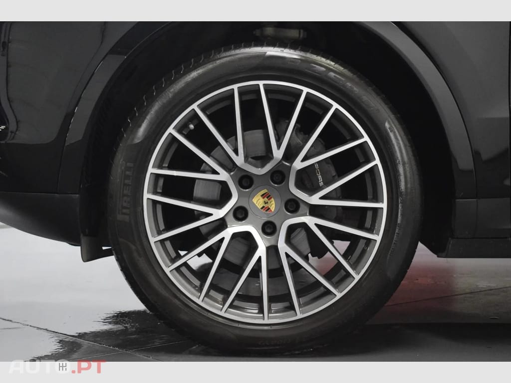 Porsche Cayenne 3.6 V6 Platinum Edition