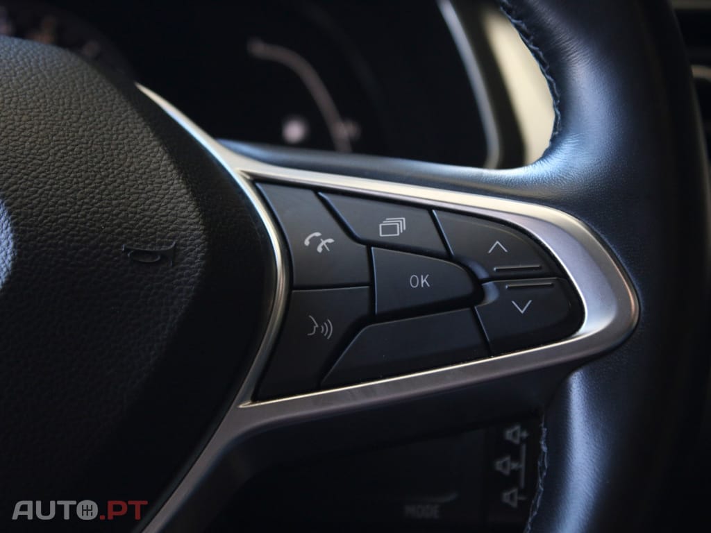Renault Captur Outro