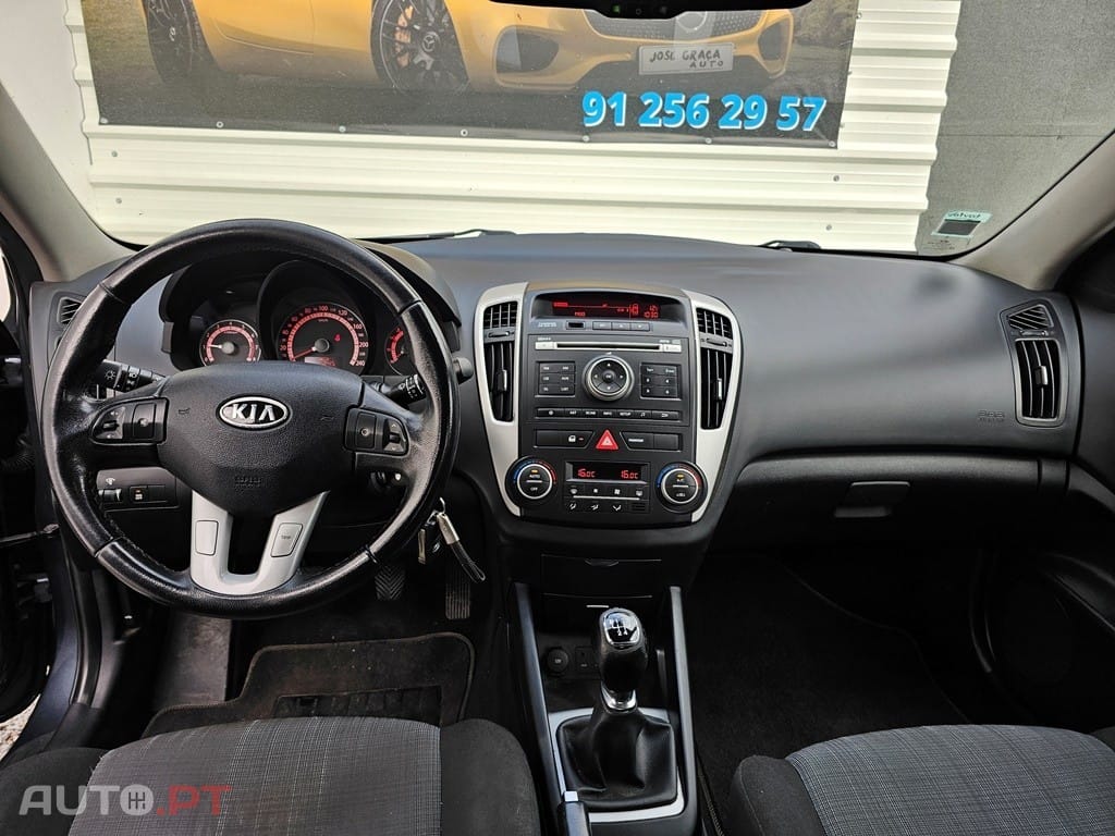 Kia Ceed SW 1.4 CVVT EX