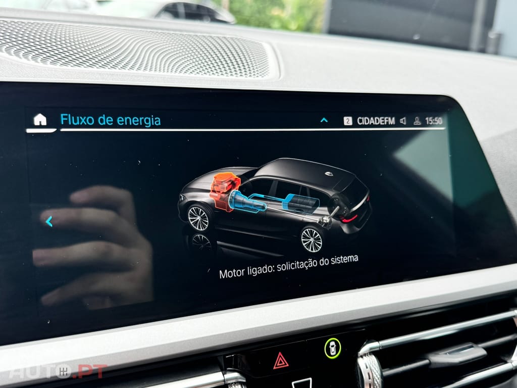 BMW 320 e Touring Auto