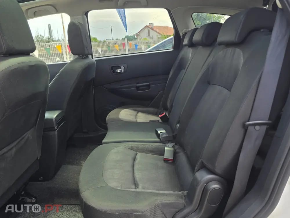 Nissan Qashqai +2 1.5 dCi Tekna