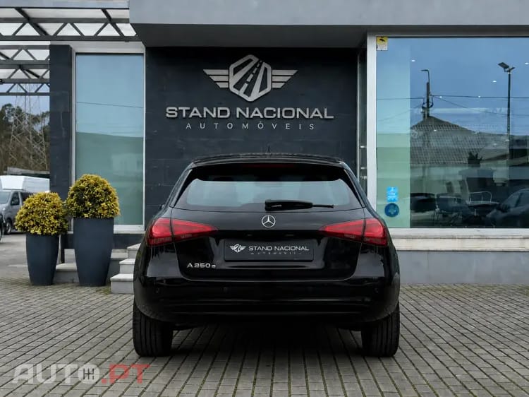 Mercedes-Benz A 250 e