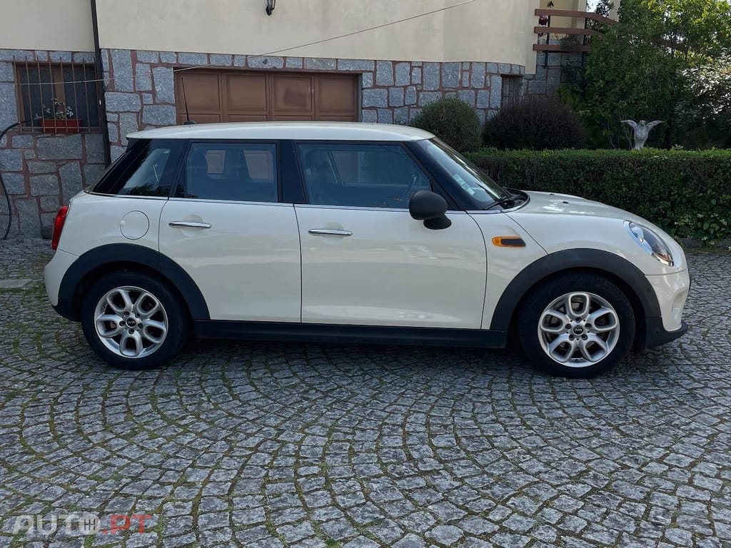 MINI Cooper One D