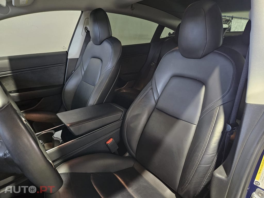 Tesla Model 3 Long Range Tração Traseira