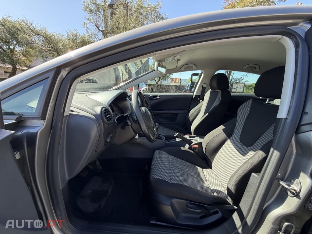 Seat Leon 1.6 TDI DPF Style