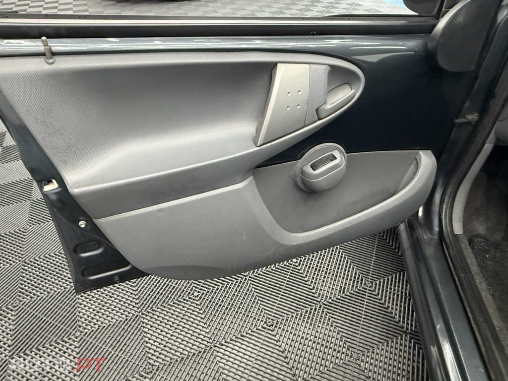 Peugeot 107 1.0 Active