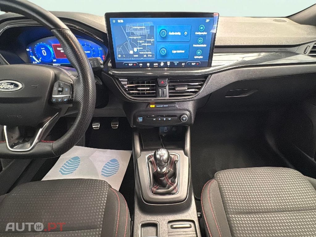 Ford Focus 1.0 EcoBoost MHEV ST-Line