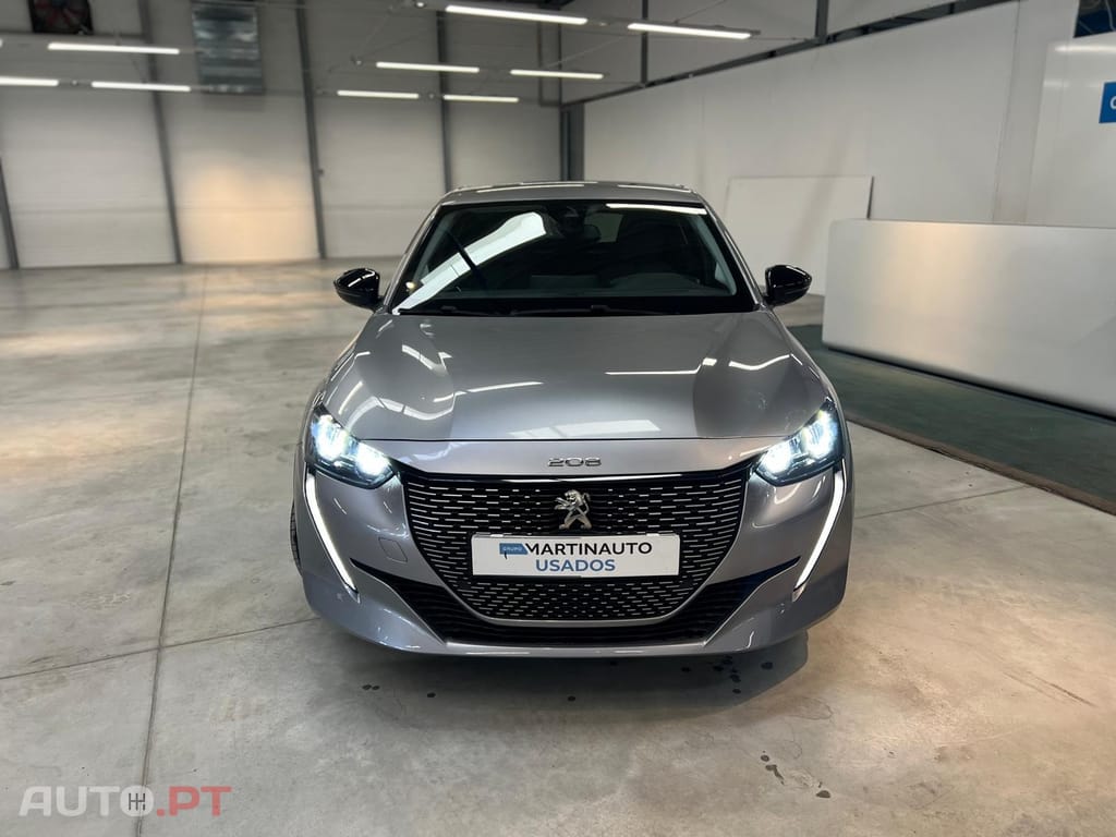 Peugeot E-208 50 kWh Allure Pack