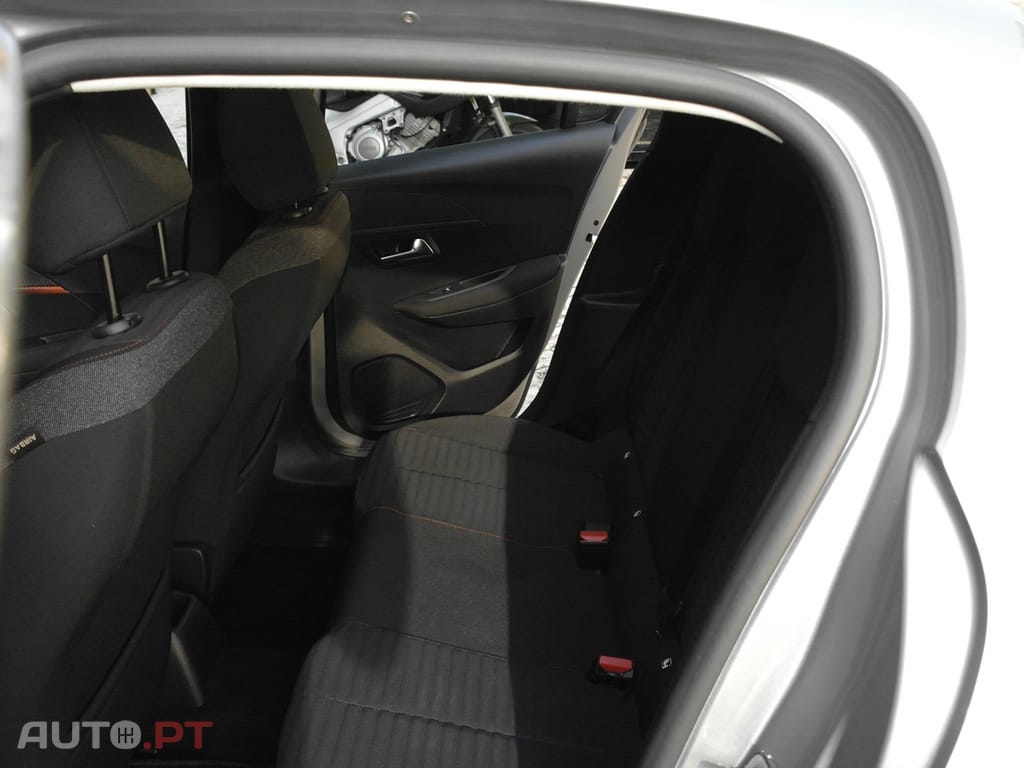 Peugeot 208 1.5 BlueHDi Active