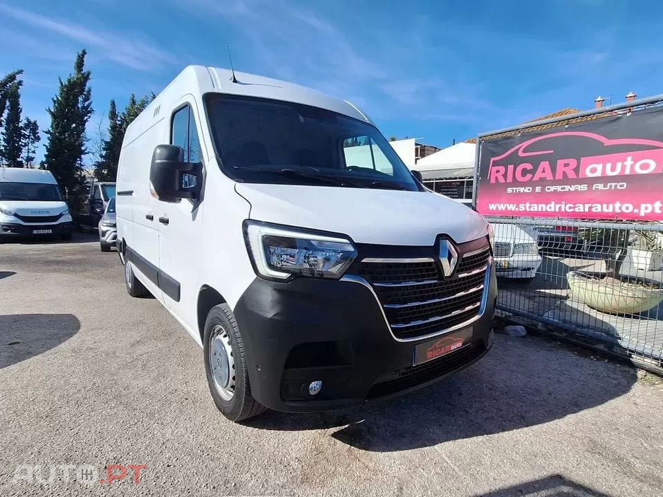 Renault Master Master 2.3 dci L2H2 hka 3.3t Caixa Automática 