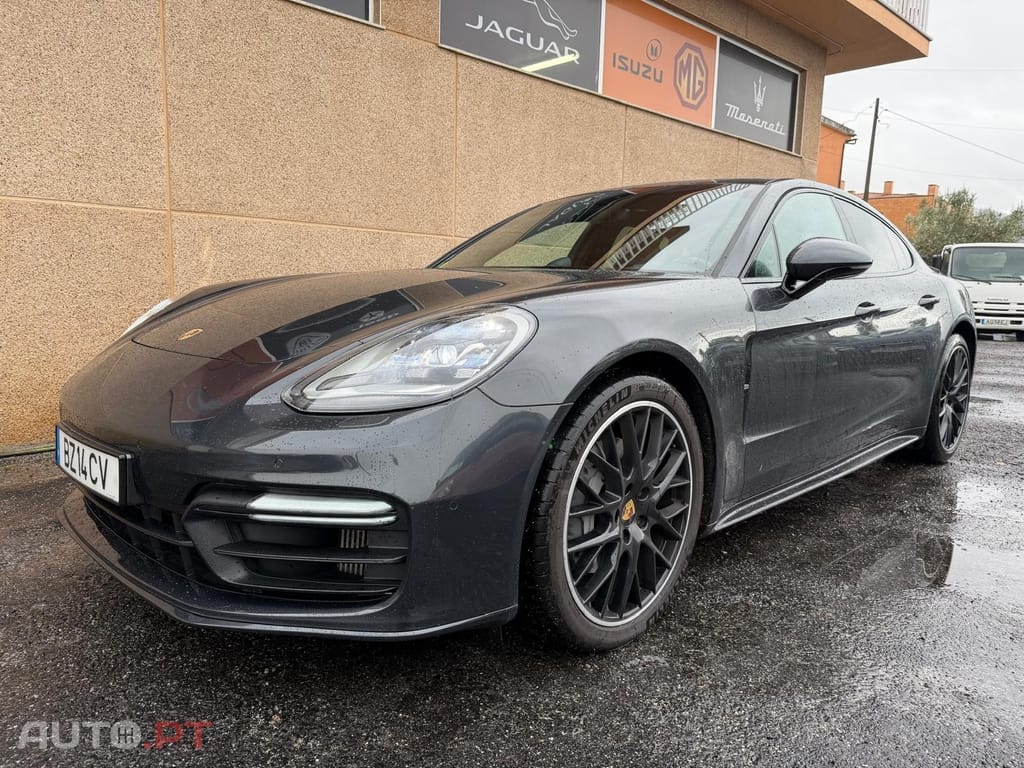 Porsche Panamera 4 S