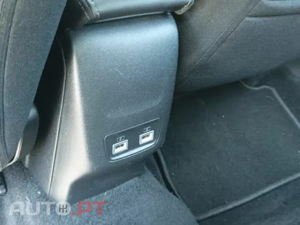 Peugeot E-208 50 KWh Active Pack