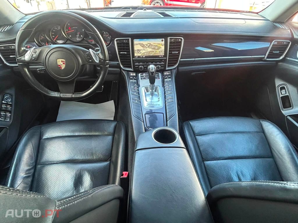 Porsche Panamera 3.0 V6 Platinum Edition