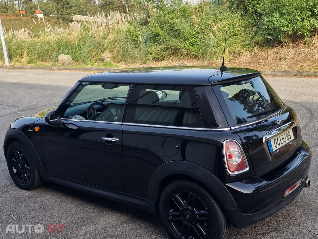 MINI Cooper 1.6 D