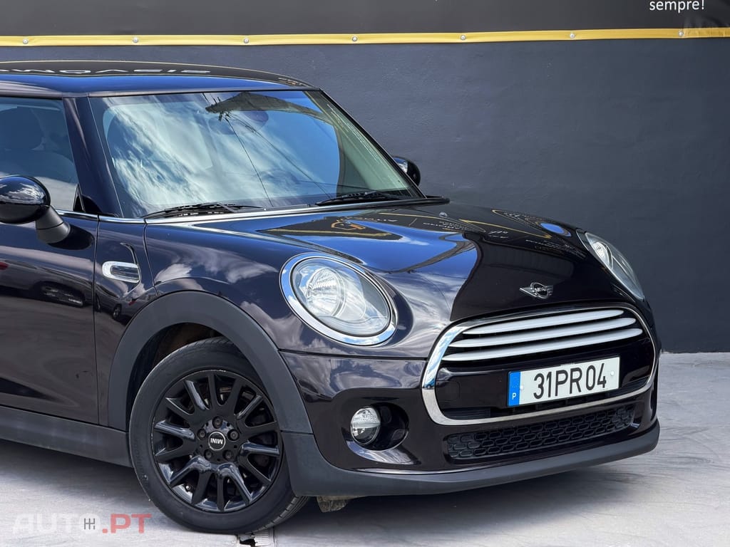 MINI Cooper Cooper D
