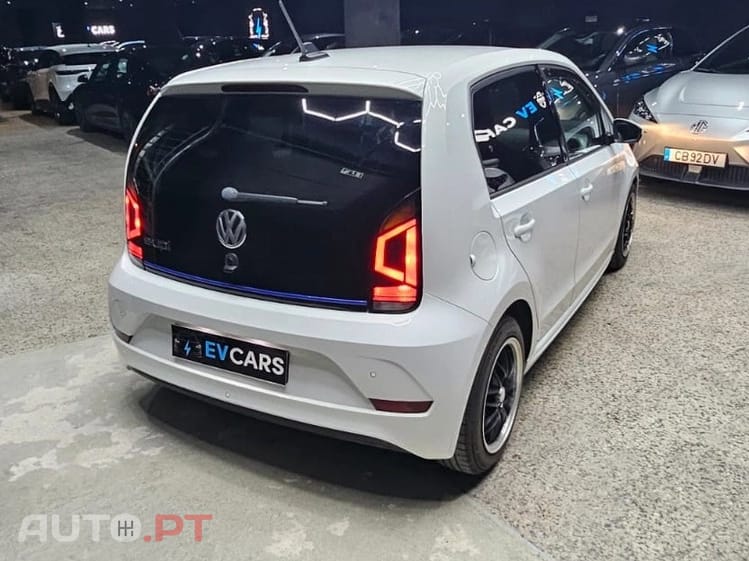 Volkswagen e-Up Style Plus