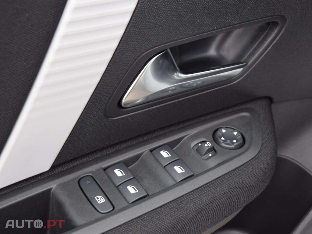 Citroen C4 1.2 Hybrid Plus e-DSC6