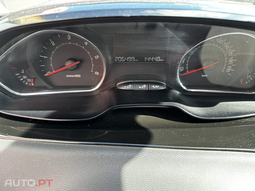 Peugeot 208 1.4 HDi Active