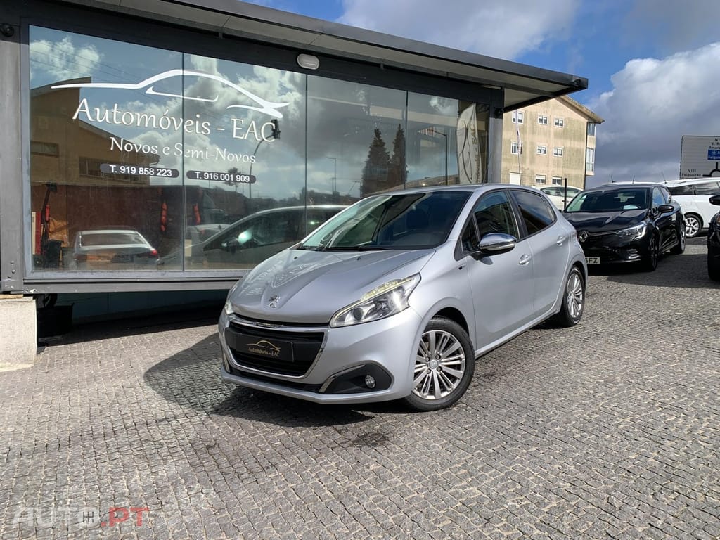 Peugeot 208 1.2 PureTech Style
