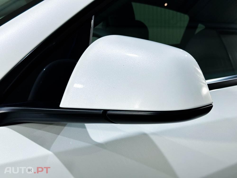 Tesla Model Y Long Range Dual Motor AWD