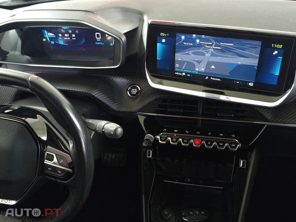 Peugeot E-2008 Allure