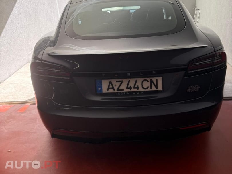 Tesla Model S Plaid AWD