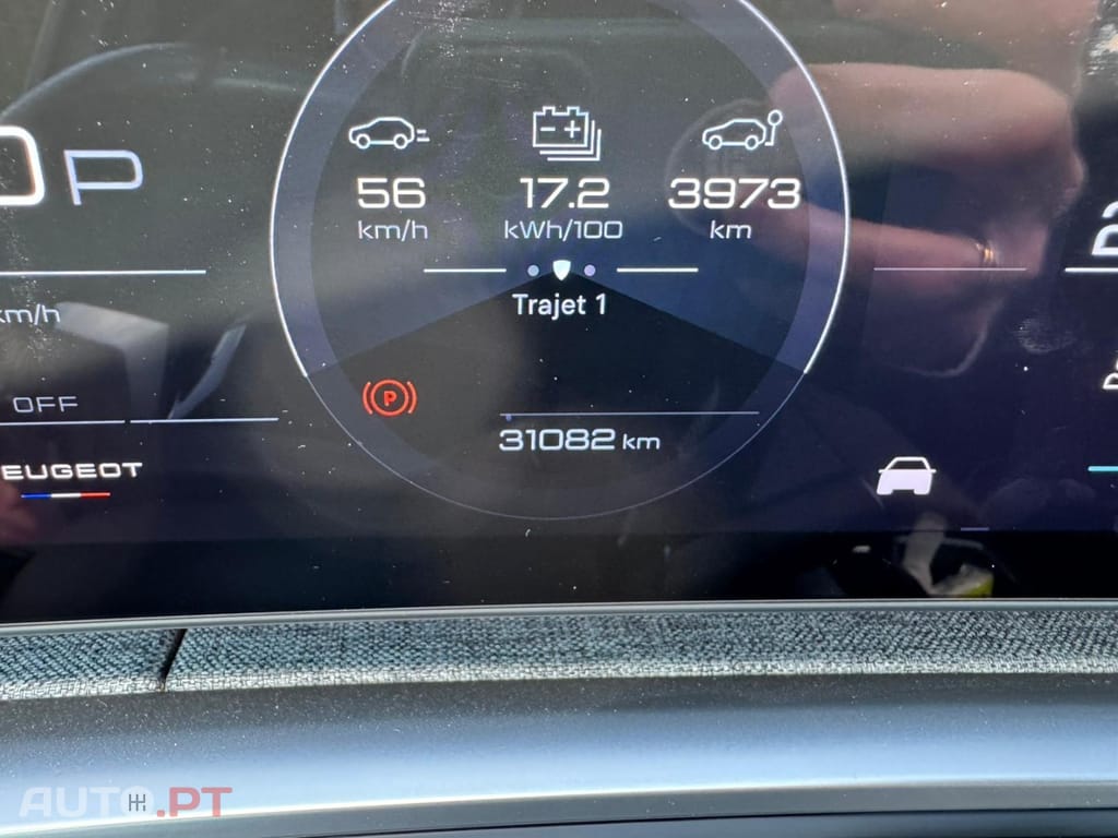 Peugeot E-3008 73 kWh GT