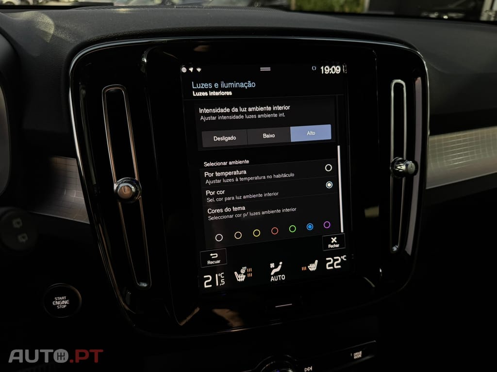 Volvo XC40 1.5 T4 PHEV Plus Dark