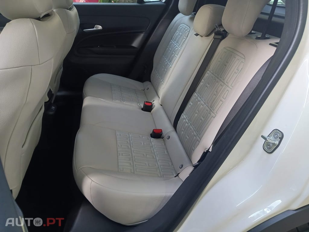 Fiat 600e 54 kWh La Prima