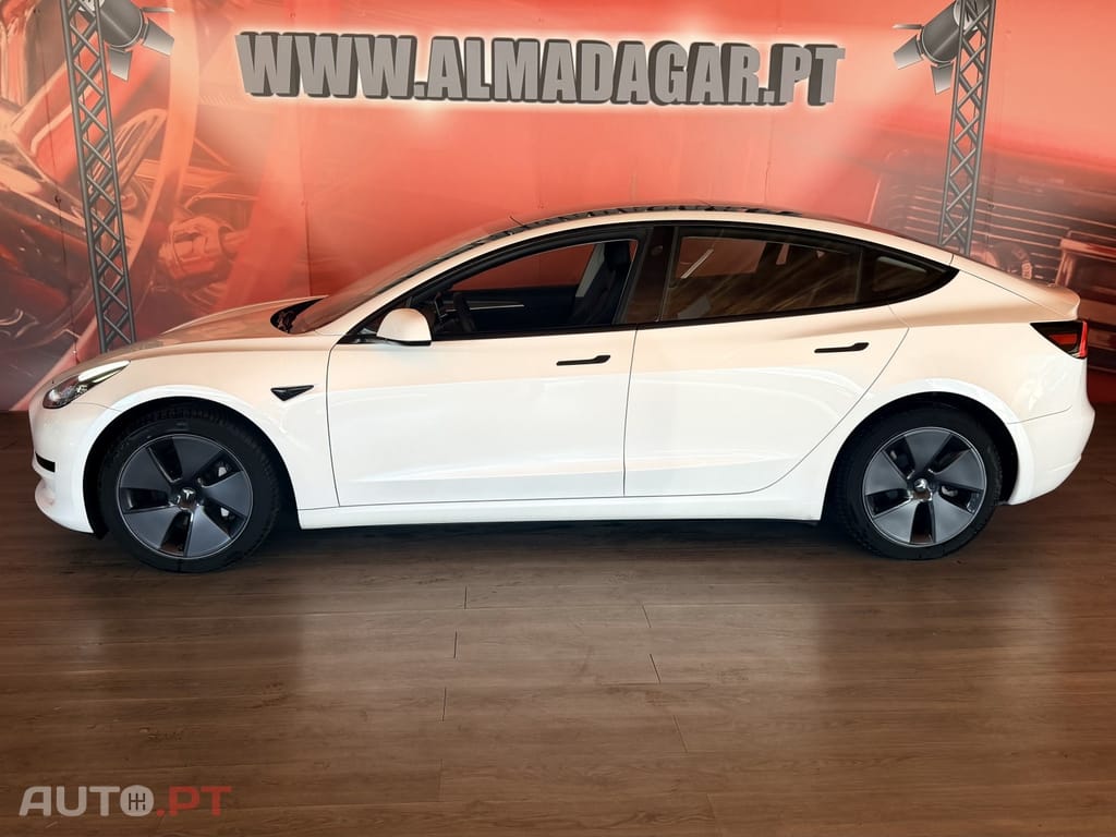 Tesla Model 3 Tração Traseira Premium