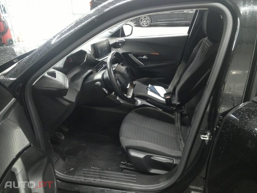 Peugeot 2008 1.5 BlueHDi Active