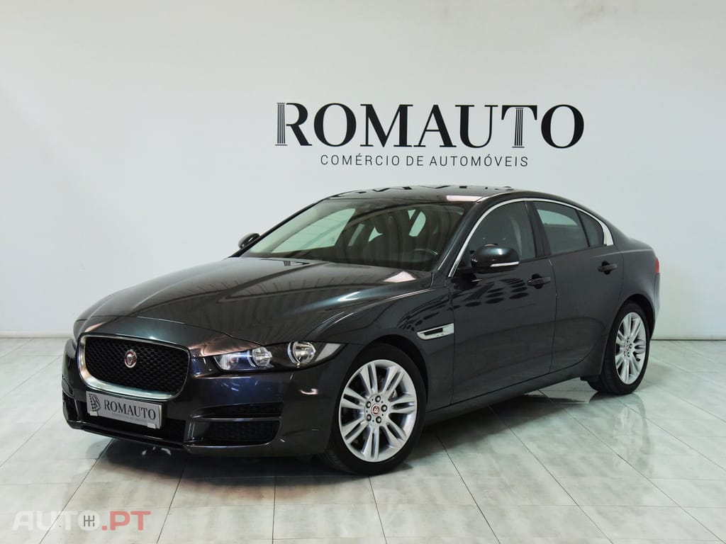 Jaguar XE 2.0 D Portfolio Aut.