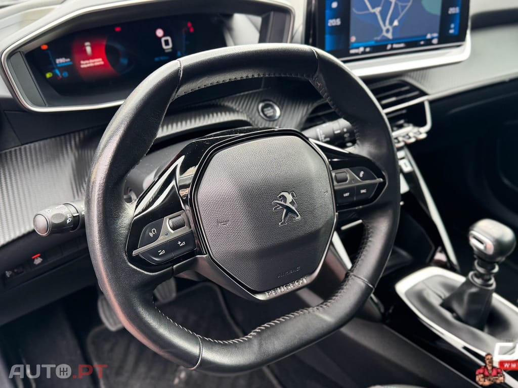 Peugeot 2008 1.5 BlueHDi Allure Pack